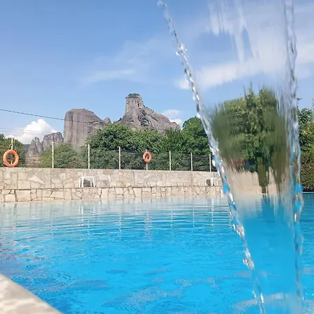 Alojamento de Acomodação e Pequeno-almoço Meteora Garden 3*