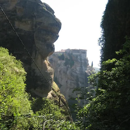 Meteora Garden Alojamento de Acomodação e Pequeno-almoço Kalabáka